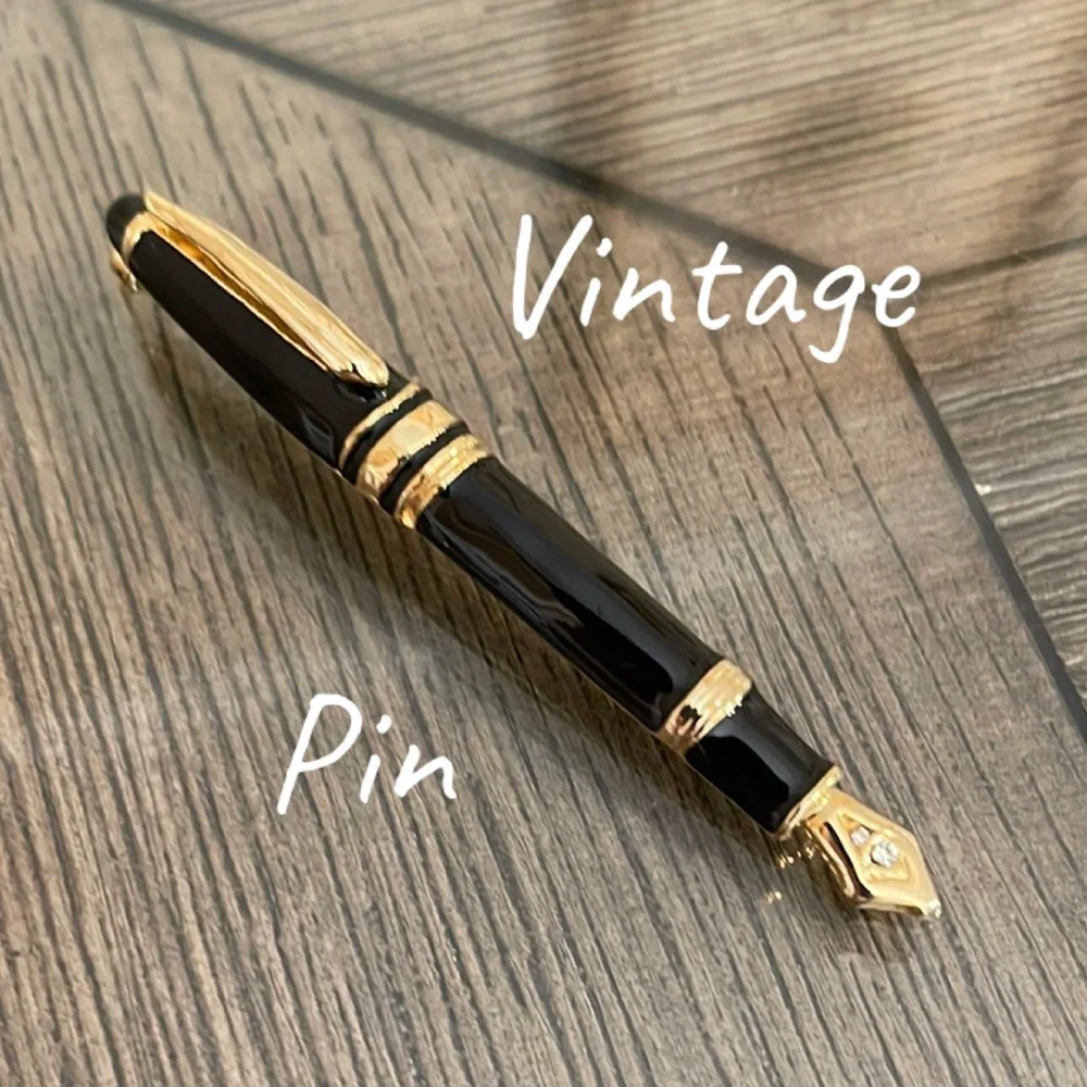 Vintage Style Fountain Pen Pin